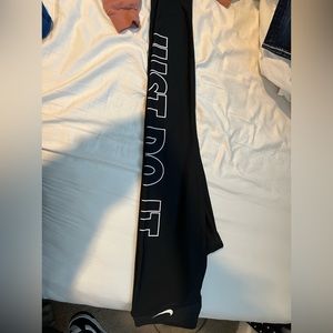 Nike leggings